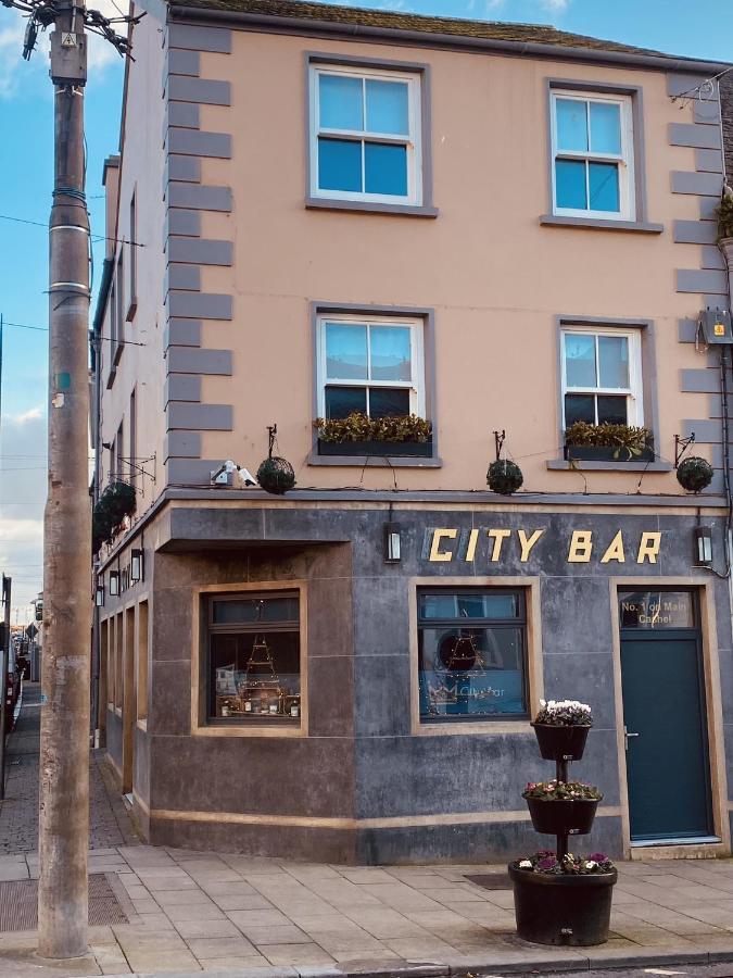 3 Bedroom Luxury Apartment Main Street Cashel  Exterior photo